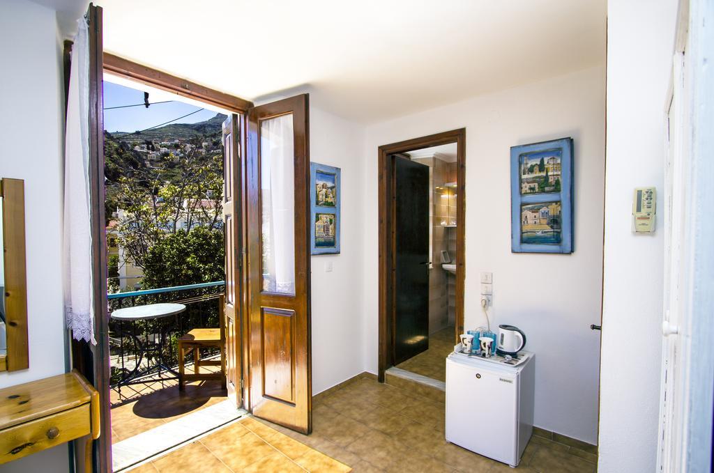 Symi Center Hotel Екстер'єр фото