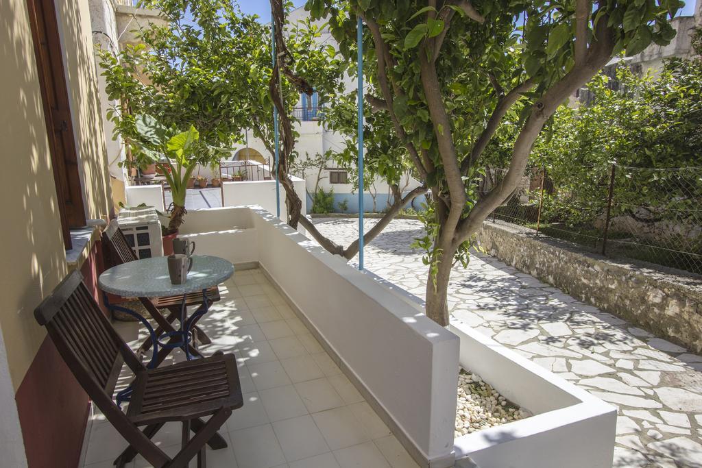 Symi Center Hotel Екстер'єр фото