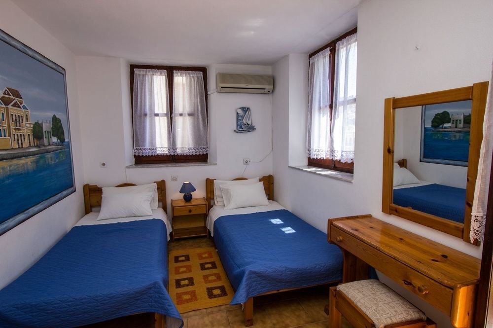 Symi Center Hotel Екстер'єр фото